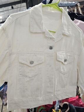 Womens White Denim Jacket - Classic Button-Front Top w/ Back white fringe